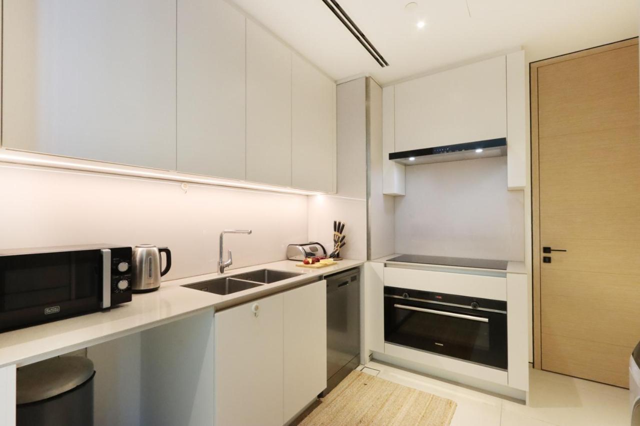 Livbnb - Plush 3br In Address Jbr W/ Sea View & Access * Dubaï